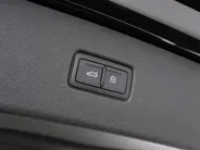 Audi Q7 55 TFSI e quattro Pro Line S 394 PK ·Leder bekleding · Assistentie. plus, remote park · Head-Up display · Glazen panorama dak · Bang & Olufsen