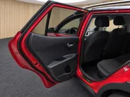 Kia Stonic 1.0 T-GDi MHEV DynamicPlusLine Dealer onderhouden | Trekhaak | Climate control | Navigatie |