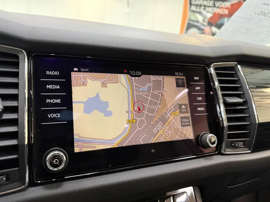 Škoda Kodiaq 1.4 TSI ACT Style Business Lederen bekleding - Navigatie - Achterruitrijcamera - Elektrische Trekhaak geremd 1800 kg