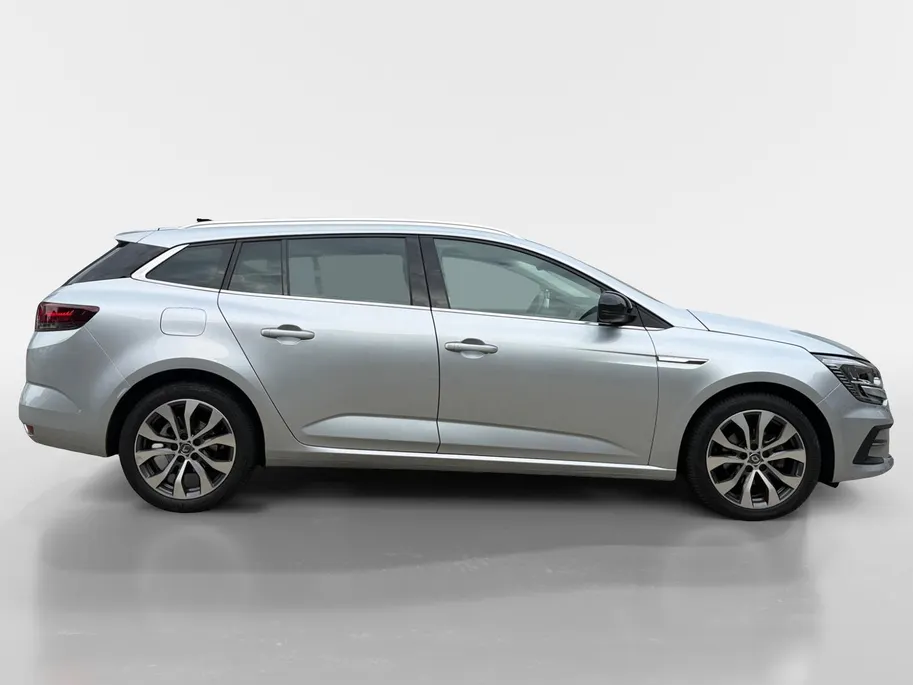 Renault Mégane Estate 1.3 TCe 140 Techno | Automaat | Trekhaak | Camera | Parkeersensoren | Stoel & Stuurverwarming | Apple Carplay & Android Auto | Navigatie | Cruise & Climate Control | 12 Maanden BOVAG Garantie