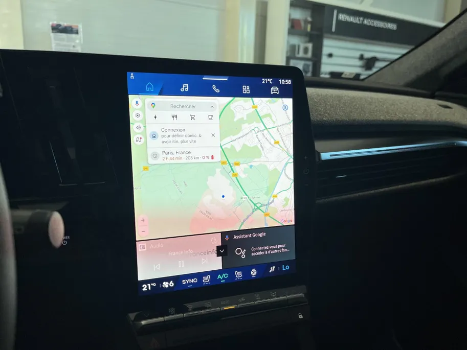 Renault Scénic E-Tech EV87 long range techno Nu op voorraad met 3.000 euro korting bij Zeeuw en Zeeuw Naaldwijk /  5 jaar garantie incl.