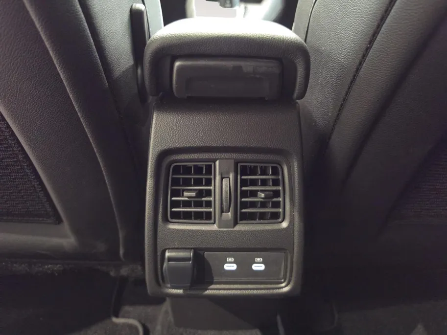 Mitsubishi ASX 1.8 HEV AT Instyle |Lederen bekleding| Stoel/stuur en voorruitwarming| Bose speakers| Adaptieve cruise control|