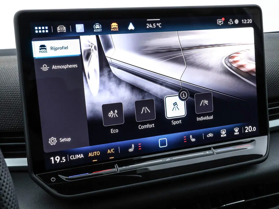 Volkswagen T-Roc R-Line First Edition 1.5 eTSI 150 PK 7 versn. DSG · Electrische achterklep · Achteruitrijcamera · Draadloze telefoonlader · Voorraad OUTLET · Prijs is inclusief inruilpremie ·