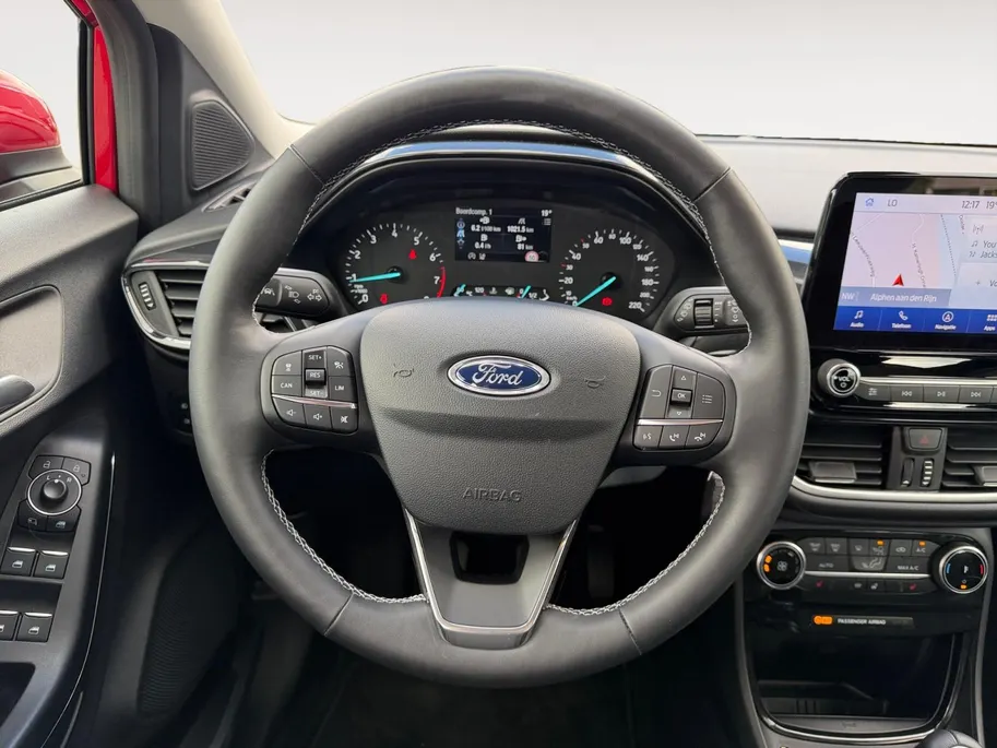 Ford Puma 1.0 EcoBoost Hybrid Titanium | Dealer onderhouden | NL auto | Adapt. Cruise control | BLIS | Winter pack | Parkeersensoren voor en achter | Achteruitrijcamera | Draadloos opladen mobiel | 1e eigenaar | Bovag garantie |