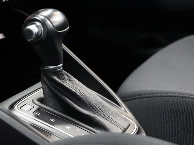 Kia Carens 2.0 GDi BusinessLine Automaat Trekhaak
