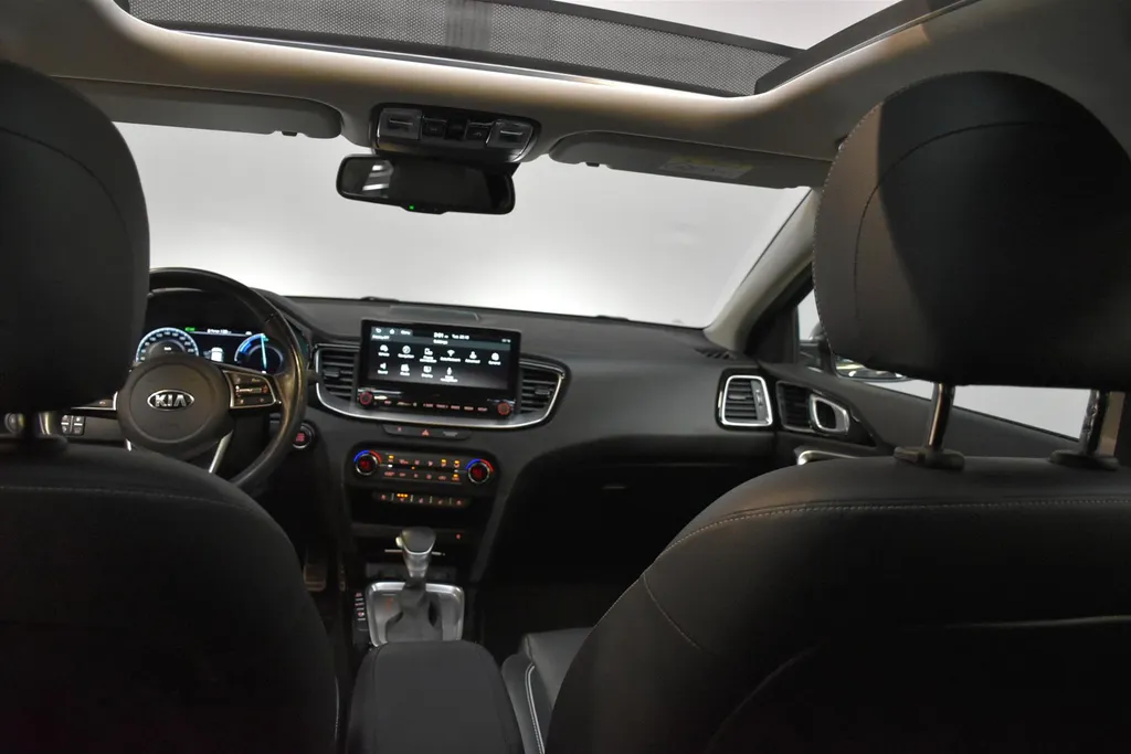 Kia XCeed 1.6 GDi PHEV 141pk DCT6 ExecutiveLine Trekhaak Pano Memory