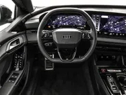 Audi A6 e-tron S edition 83 kWh 286 PK · Trekhaak elek. wegklapbaar · Zwarte lederen sportstoelen · Optiekpakket zwart