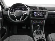 Volkswagen Tiguan 1.4 TSI 245pk DSG eHybrid Life Business · Apple/Android Car Play · Wegklapbare Trekhaak · Navigatie · P-Sensoren · Stoel-& Stuurverwarming · 17'' Inch ·