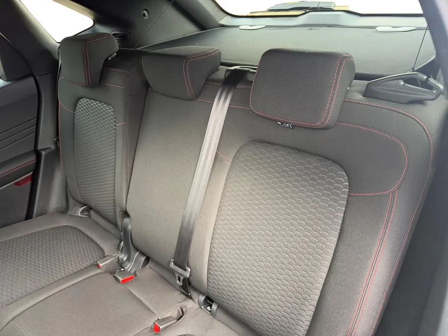 Ford Kuga 2.5 PHEV ST-Line | NL auto | Automaat | Winter pack | Adapt. Cruise control | BLIS | 360 graden camera | Draadloos opladen mobiel | Fabrieksgarantie tot 01-2028 |