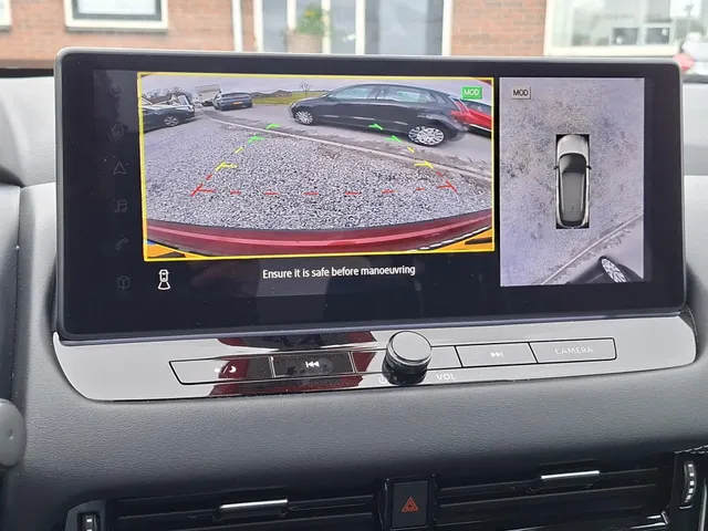 Nissan QASHQAI 1.3 MHEV Xtronic N-Connecta NAVI | PANO DAK | NL-auto | rijklaarprijs !!