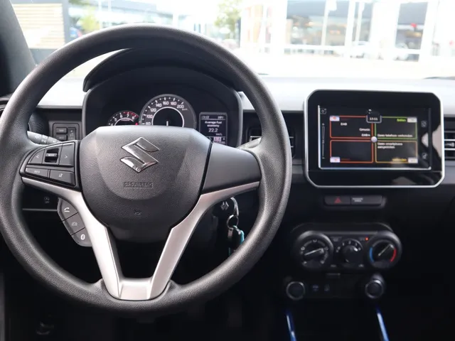 Suzuki Ignis 1.2 Hybrid Select Carplay | Bi-tone