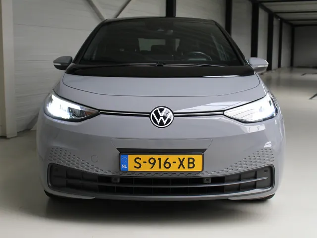 Volkswagen ID.3 Pro Edition 58 kWh Navigatie | Warmtepomp | 18' 'East Derry' | Keyless | 92 % SoH