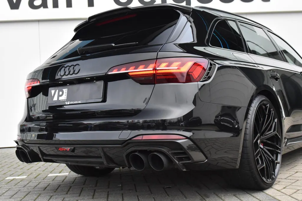 Audi RS4 Avant ABT RS4 X 1/60