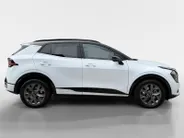 Kia Sportage 1.6 T-GDi Hybrid GT-PlusLine | Apple Carplay/ Android Auto | Navigatiesysteem | Licht + Regensensor | Stoelverwarming + Stoelkoeling | Stuurverwarming | Elektrisch Verstelbare Voorstoelen | Geheugen op Bestuurdersstoel | Elektrisch Schuif / Kanteldak | El