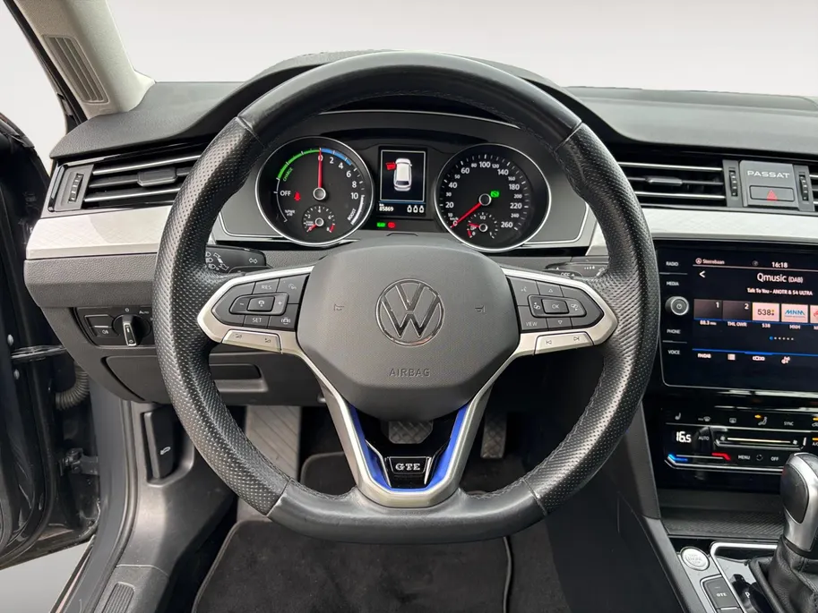 Volkswagen Passat Variant 1.4 TSI PHEV GTE Business | Trekhaak | Camera | ADA | Stoel Verw |
