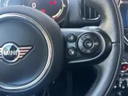 MINI Countryman 1.5 Cooper Chili | Harman & Kardon | Elektrische Stoelverstelling | Automatische Achterklep | Camera | Navi | Parkeersensoren | Cruise & Climate Control | 12 Maanden BOVAG Garantie