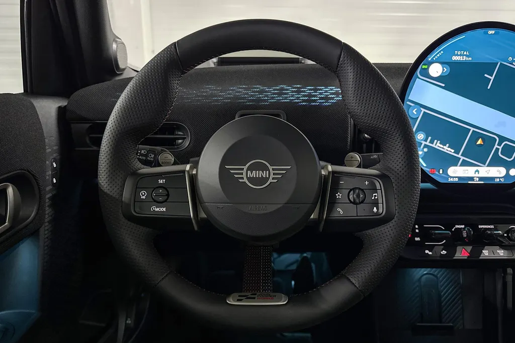 MINI Cooper 5-deurs Cooper S John Cooper Works pakket