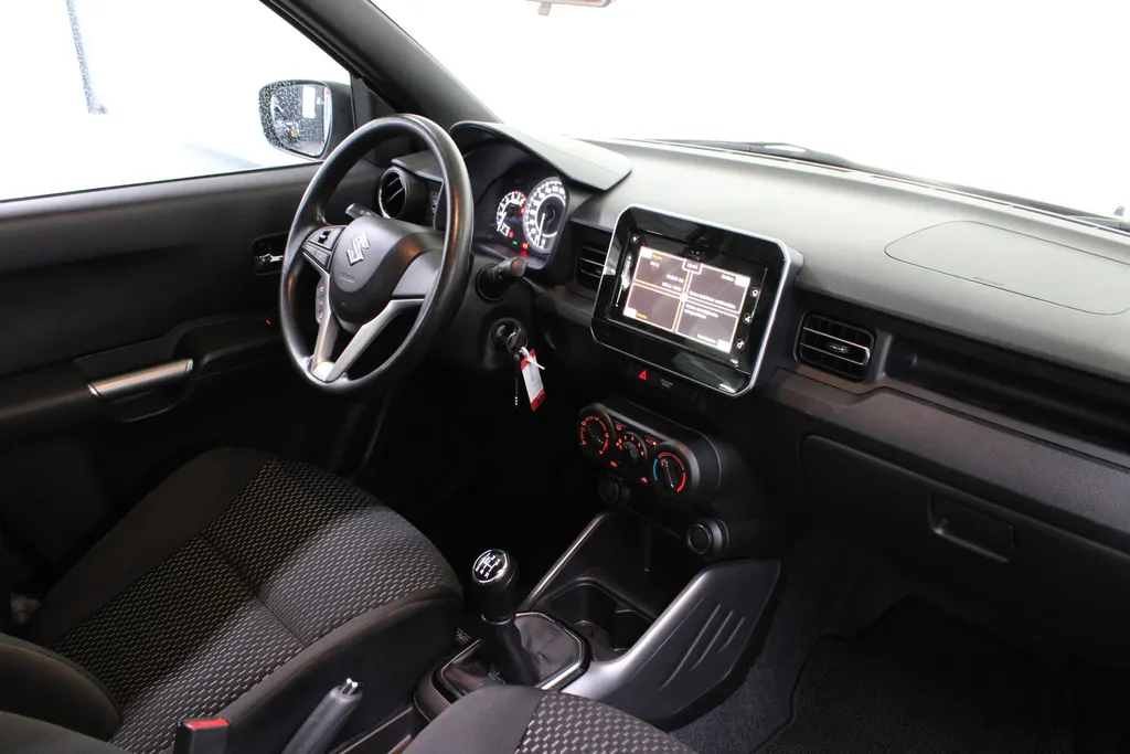 Suzuki Ignis 1.2 Smart Hybrid Select / Camera / Stoelverwarming / Allseason banden /