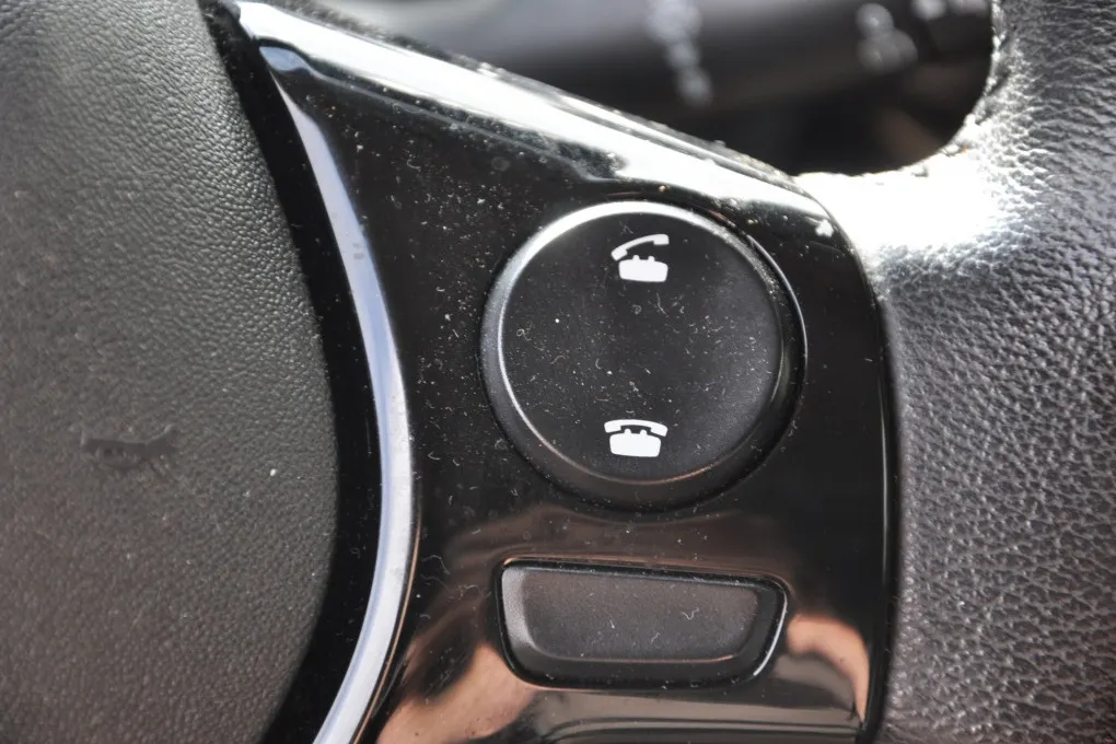 Peugeot 108 1.0 e-VTi Allure Camera Navi