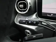 Mercedes-Benz C-Klasse Estate 180 Business Line | Stoelverwarming | Camera | Elek. stoelverstelling + achterklep | Draaloze telefoonlader | 17” LM | LED | Clima | Navi |
