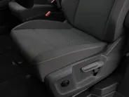 Volkswagen Multivan 1.4 218pk DSG eHybrid L2H1 Life Business · Glazen dak · Trekhaak · Camera · Elek. Schuifdeuren · Apple/Android Car Play · 7 Persoons · 18'' Inch · Garantie t/m 02-06-2028 of 100.000km