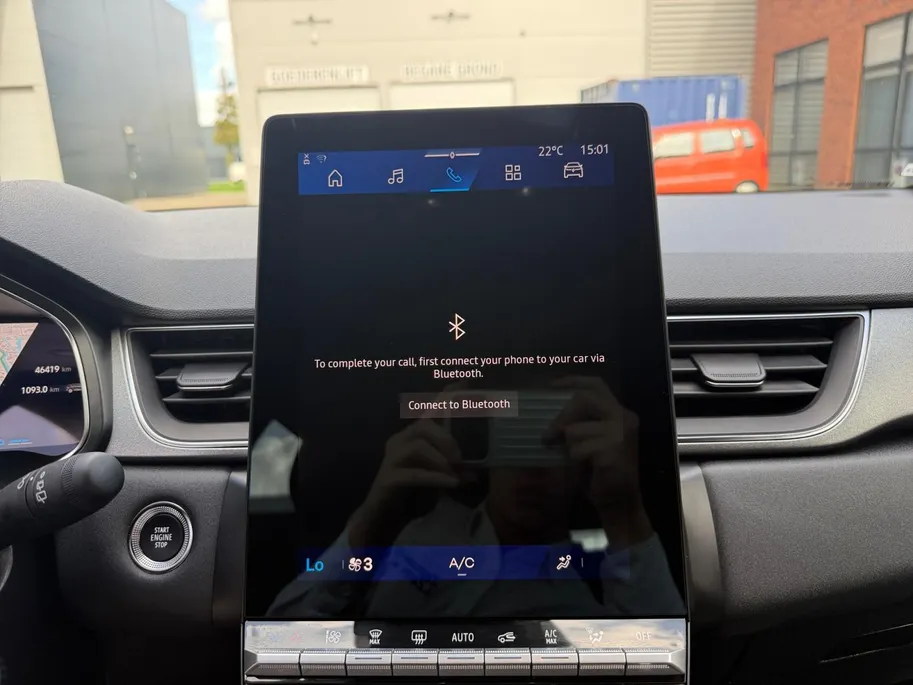 Renault Symbioz 1.6 E-Tech full hybrid 145 techno | Automaat | Navigatie | Apple Carplay & Android Auto | LMV | Cruise & Climate Control | Camera | Parkeersensoren | 12 Maanden BOVAG Garantie
