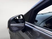 Ford Puma 1.0 EcoBoost Hybrid ST-Line Vignale | Afneembare Trekhaak | Panorama Dak | Stoel/Stuur/Voorruitverwarming | Adaptieve Cruise control | Lichtmetalen Velgen |