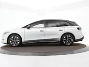 Volkswagen ID.7 Pro Limited Edition 77 kWh accu 286 pk · Trekhaak inklapbaar, met elektrische ontgrendeling · Voorraad OUTLET · Prijs is inclusief inruilpremie ·