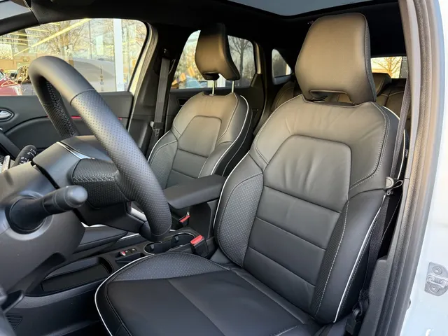 Mitsubishi Grandis 1.8i HEV Instyle | Panoramadak | Trekhaak