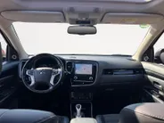Mitsubishi Outlander 2.4 PHEV autom. Intense+ NL Auto | Pano dak | Trekhaak | LED | Alcantara | Blind Spot | Stoel-/stuurverwarming | etc.