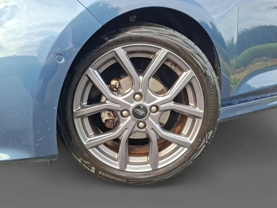 Ford Fiesta 1.0 EcoBoost Hybrid ST-Line X | NL-Auto | 1e Eigenaar | Dealeronderhouden | Winterpack | Camera | B&O Audio | Parkeersensoren | Cruisecontrol | 17' Lichtmetaal | Apple Carplay&Android Auto | Keyless Entry | Draadloos telefoonoplader | Parkeer assistent | 