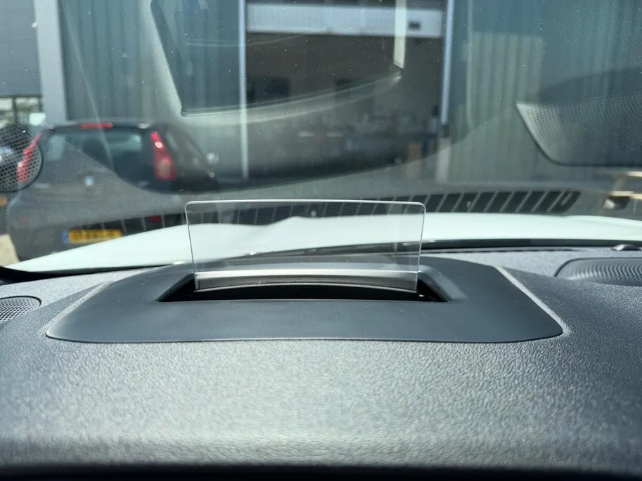 Ford Kuga 2.5 PHEV ST-Line X | Automaat | Pano dak | HUD | Elektr. uitklapbare trekhaak | Adapt. Cruise control | BLIS | Parkeersensoren voor en achter | 360 graden camera | Elektr. achterklep | B&O audio | Navigatie | Apple carplay & Android auto | Fabrieksgaranti