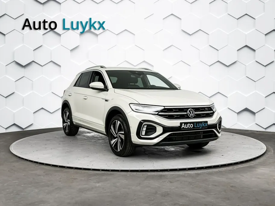 Volkswagen T-Roc 1.5 TSI R-Line DSG Automaat | IQ Light | Elektrische Achterklep | Winterpakket