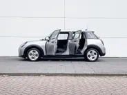 MINI Cooper 5-deurs Cooper C Essential