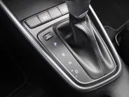 Hyundai i20 1.0 T-GDI Comfort Smart | Camera | 16' LM | Cruise | Navi | Apple Carplay/Android Auto | Dodehoek detectie | Airco | Automaat |