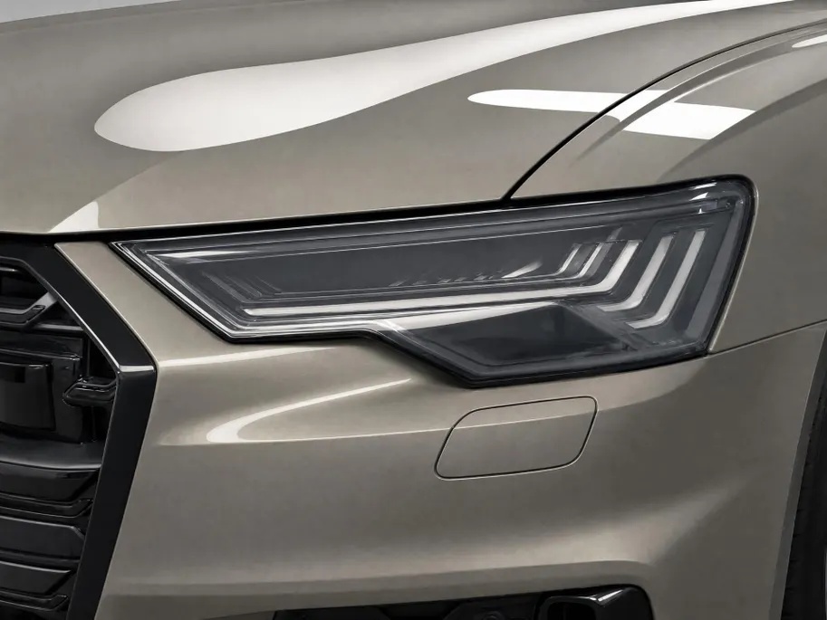 Audi A6 Avant 40 TFSI 204pk S edition Competition · Panoramadak · Apple/Android Car Play · Camera · Elek. stoelverstelling met memory · 19'' Velgen ·  Garantie t/m 15-07-2028 of 100.000km
