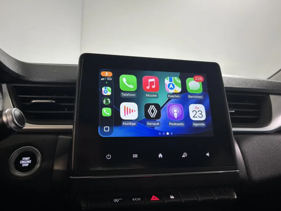 Renault Captur 90PK TCe Zen | Trekhaak | Lichtmetalen Velgen | Privacy Glass | Apple CarPlay/Android Auto | Airco | Cruise Control | Armsteun | Elektrsiche Ramen & Spiegels |