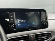 Hyundai i10 1.0 Comfort Smart | Camera | Navi | Cruise | Apple Carplay | Android Auto |