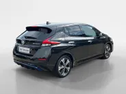Nissan Leaf N-Connecta 40 kWh | SOH 99% | Stoel- stuurverwarming | 360 camera | Navi | Climate control