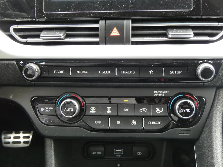 Kia Niro 1.6 GDi Hybrid 141pk DCT6 DynamicLine