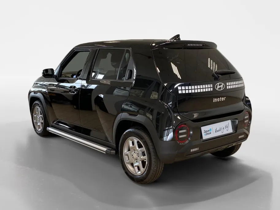 Hyundai Inster 49 KWH | PULSE | NAVI | SIDEBARS | BLACK PACK |