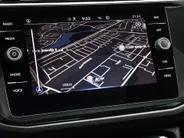 Volkswagen Tiguan 1.4 TSI 245pk eHybrid Elegance · Panoramadak · Camera · P-Sensoren · Dodehoek Detectie · 19'' Inch ·