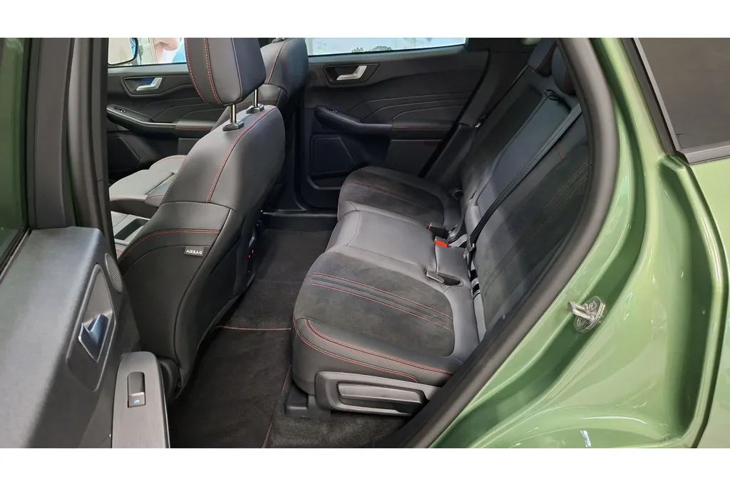 Ford Kuga 2.5 PHEV ST-Line X
