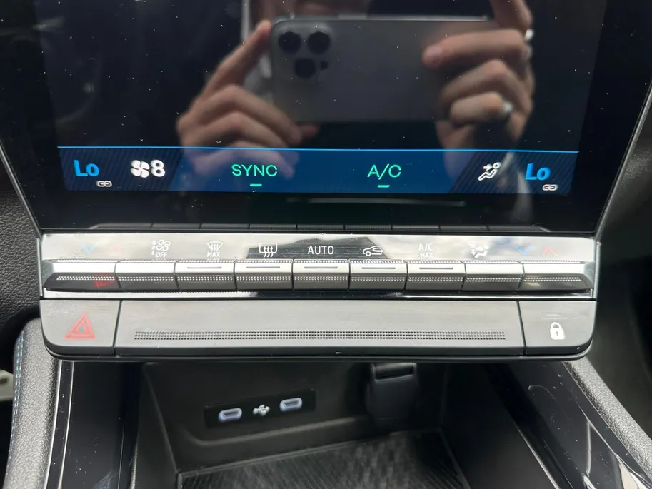 Renault Austral 1.2 E-Tech full hybrid 200 techno esprit Alpine | Apple Carplay & Android Auto | Climate Control | Camera | Adaptieve Cruise Control | Automatische Kofferklep | Dodehoek Detectie | 12 Maanden BOVAG Garantie