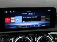 Mercedes-Benz CLA 250 e Star Edition Luxury Line l Keyless l Stoelverwarming l Achteruitrij camera