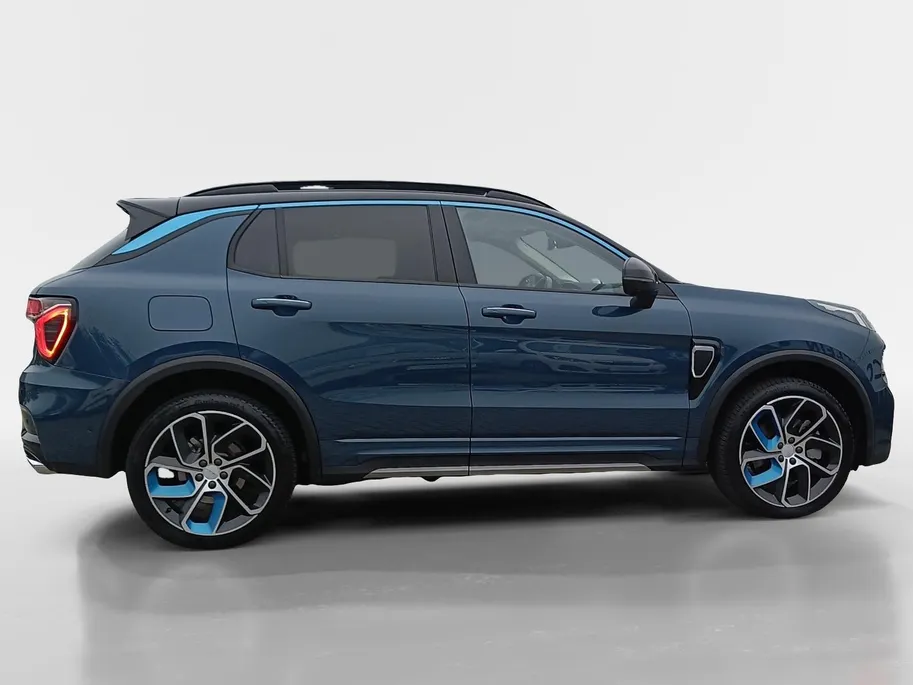 Lynk & Co 01 1.5 | Panoramadak | Climate control | Navi