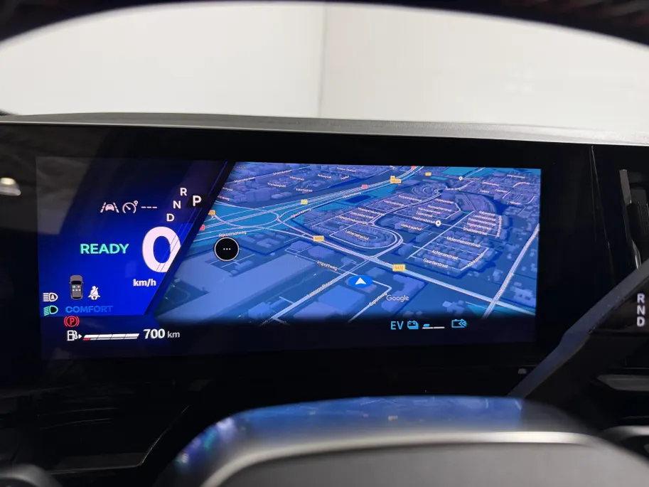 Renault Austral 200PK E-Tech Full Hybrid Esprit Alpine Automaat | 360 Camera | Elektrische Voorstoelen | Climate Control | Stoelverwarming | Digital Cockpit | Apple CarPlay/Android Auto | Lichtmetalen Velgen | Full LED |