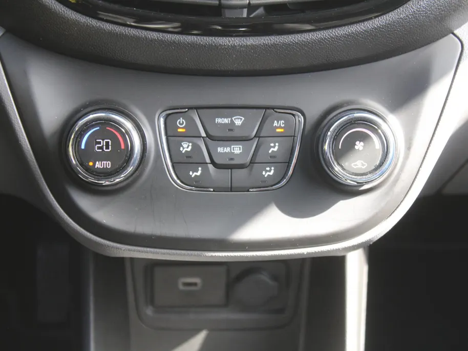 Opel KARL 1.0 ecoFLEX Innovation | Navi | LM Velgen | All Seasons | Cruise | PDC | Clima | Stoelverwarming | Stuur verwarmd |
