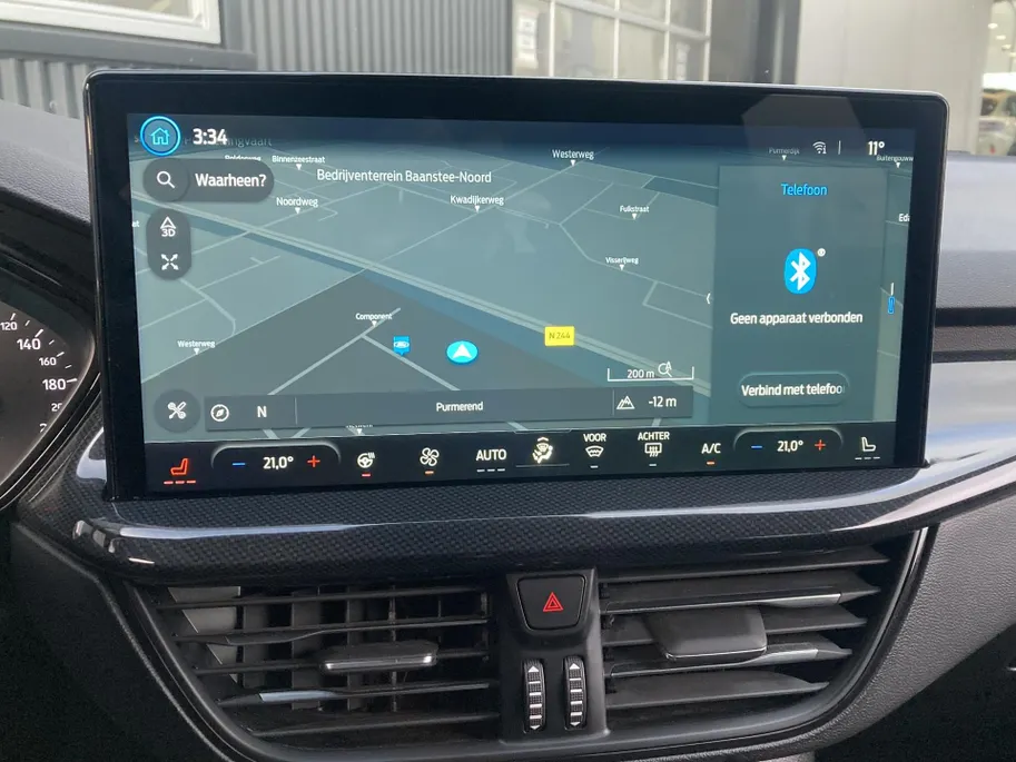 Ford Focus 1.0 EcoBoost Hybrid 125 pk ST Line Wagon SYNC4  Groot Navigatie touchscreen -Winter Pack-Parkeersensoren voor en achter