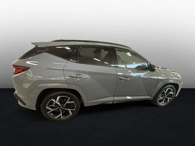 Hyundai Tucson 1.6 T-GDI HEV NL Sky